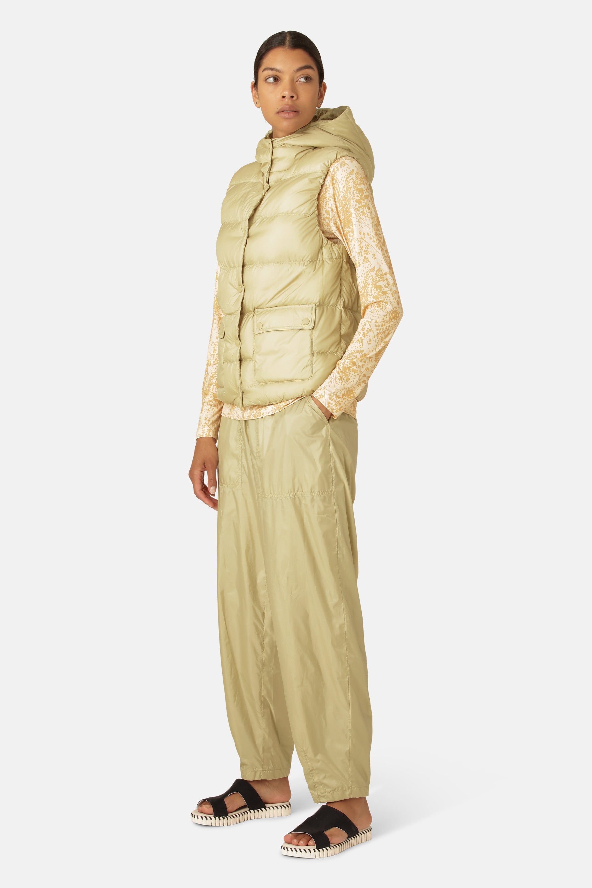 Ilse Jacobsen Hornbæk Outerwear Down vest Puffer vest 459 Olive Grass